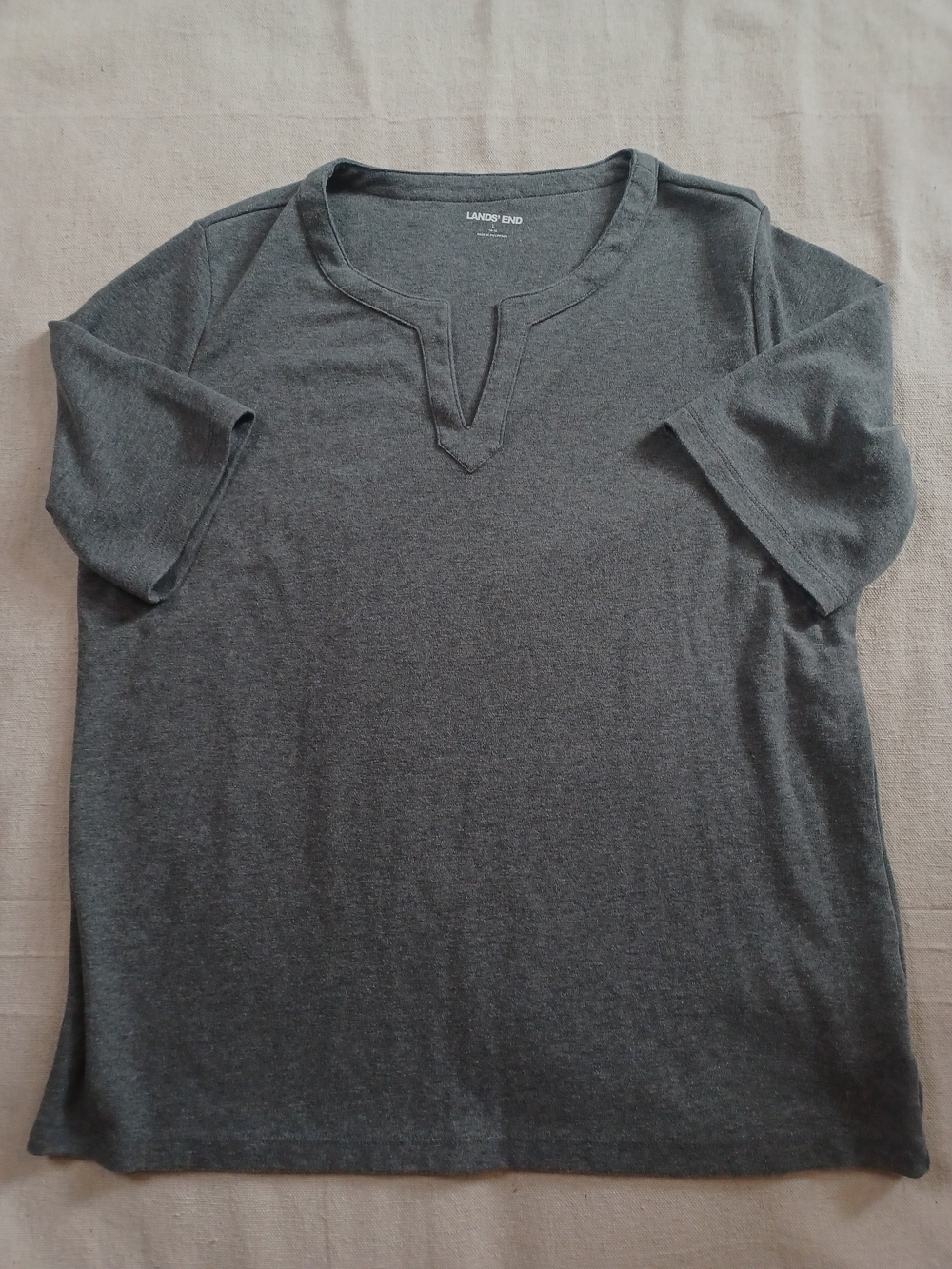 Lands' End Charcoal Notch-Neck Short Sleeve Tee Women's Size Large
